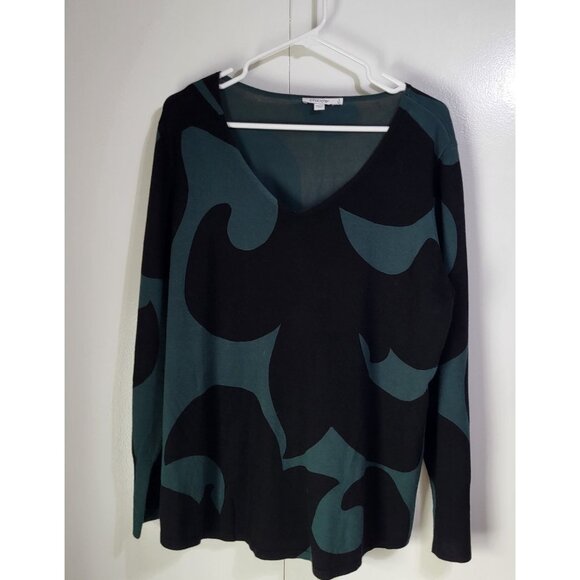 Chico's Womens SZ 3 (XL) Green Black Scrolls V Neck Pullover Sweater Art Deco - Picture 2 of 9